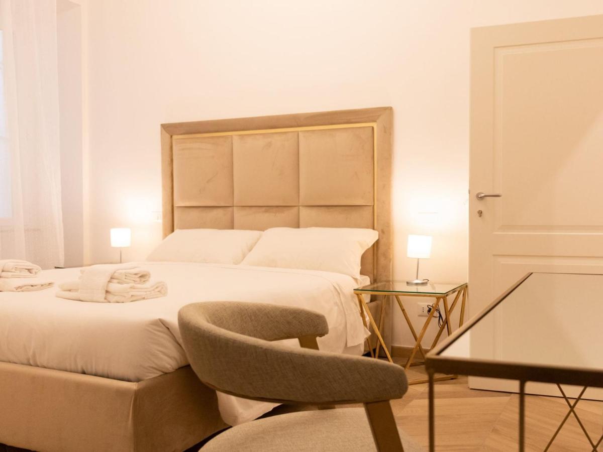 The Best Rent - Elegant Five-Bedrooms Apartment Near Colosseo Ρώμη Εξωτερικό φωτογραφία