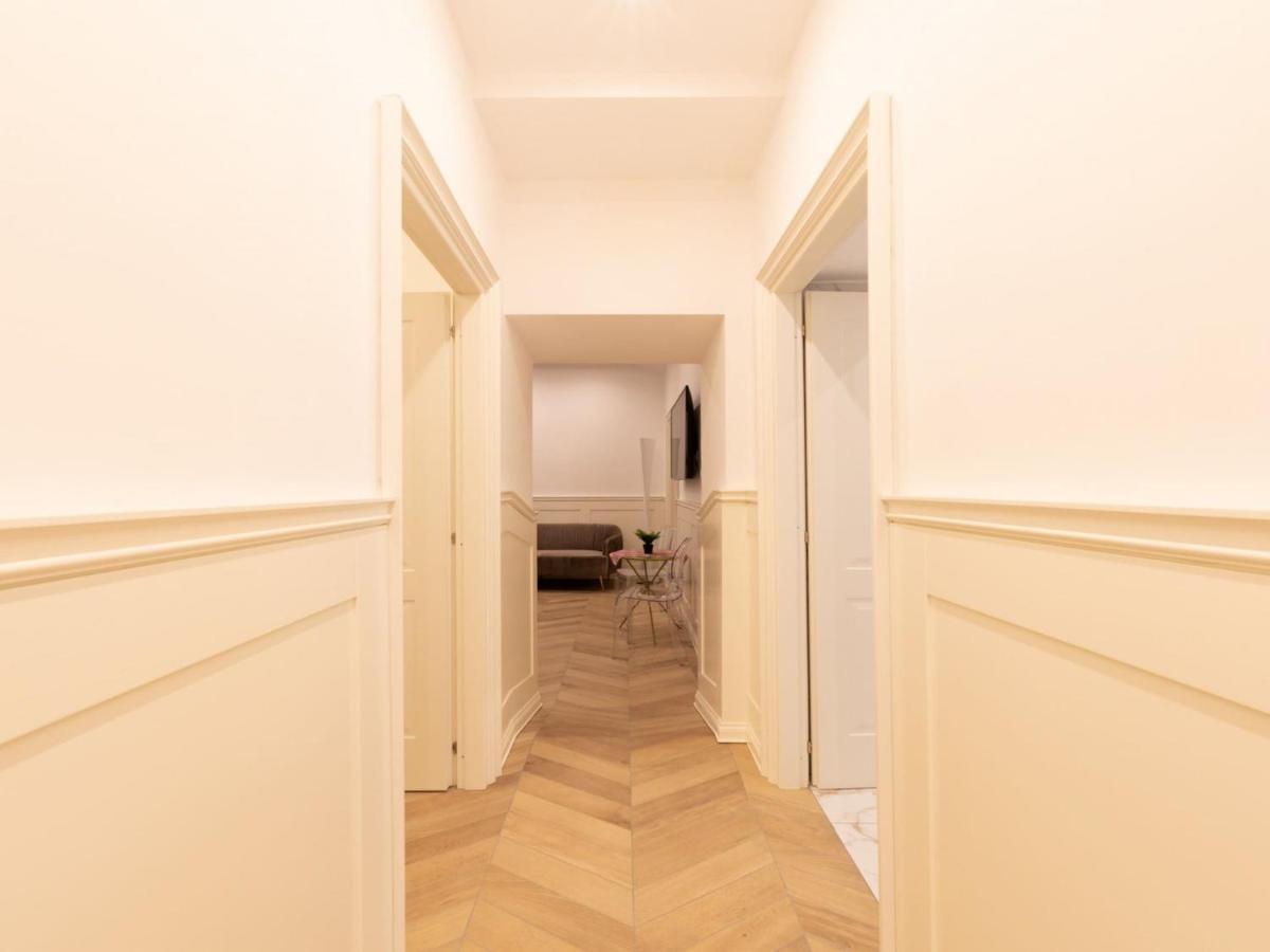 The Best Rent - Elegant Five-Bedrooms Apartment Near Colosseo Ρώμη Εξωτερικό φωτογραφία