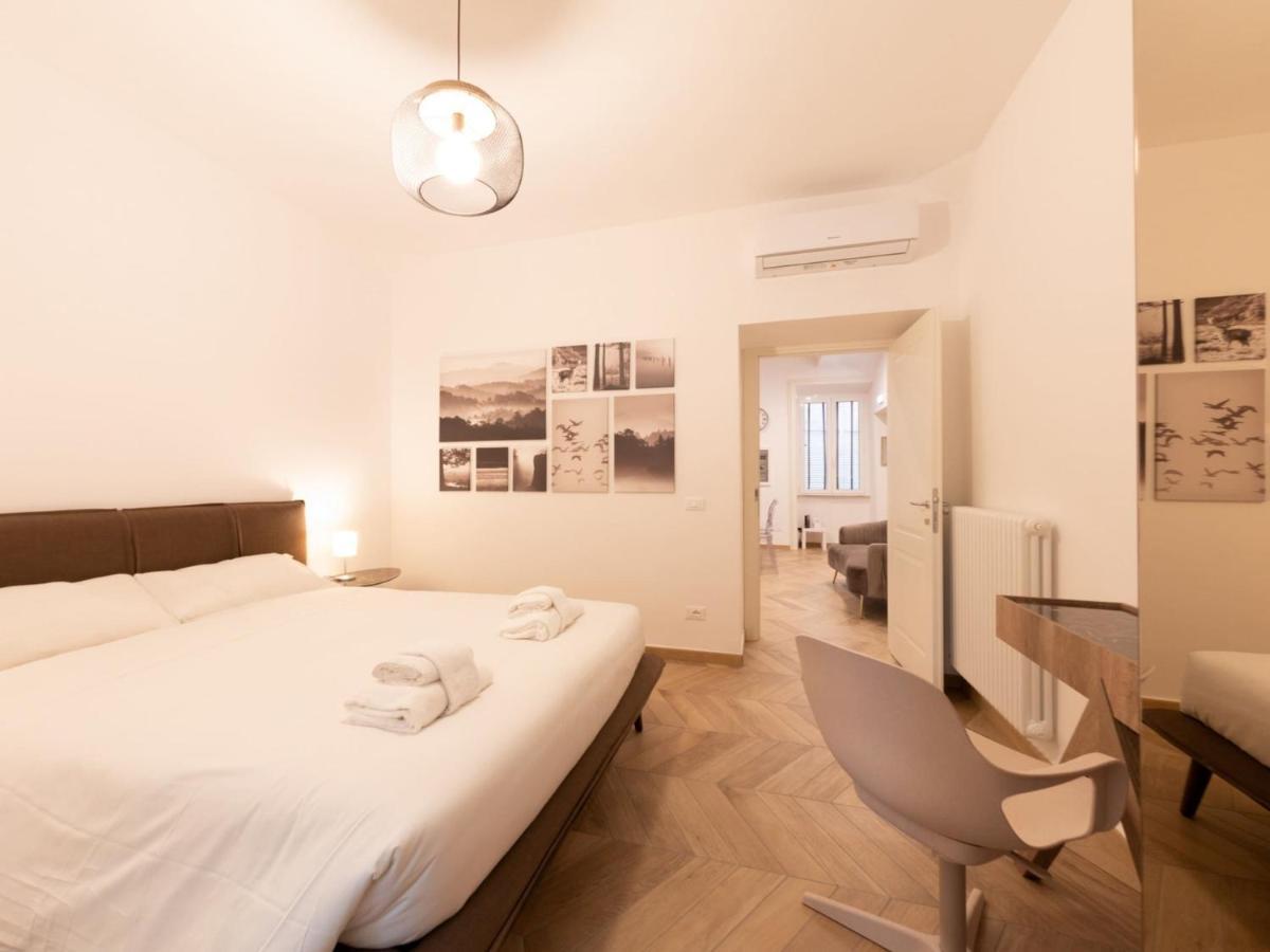 The Best Rent - Elegant Five-Bedrooms Apartment Near Colosseo Ρώμη Εξωτερικό φωτογραφία
