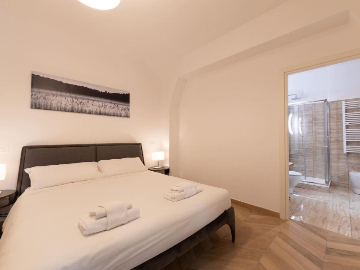 The Best Rent - Elegant Five-Bedrooms Apartment Near Colosseo Ρώμη Εξωτερικό φωτογραφία