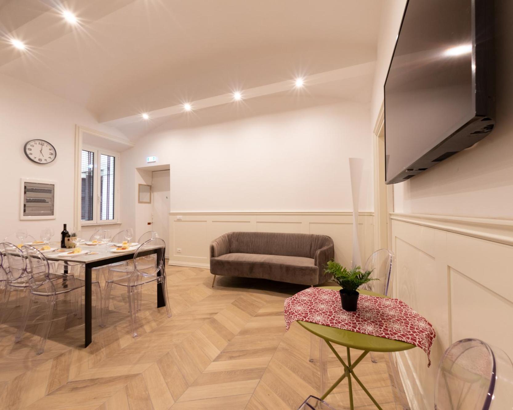 The Best Rent - Elegant Five-Bedrooms Apartment Near Colosseo Ρώμη Εξωτερικό φωτογραφία